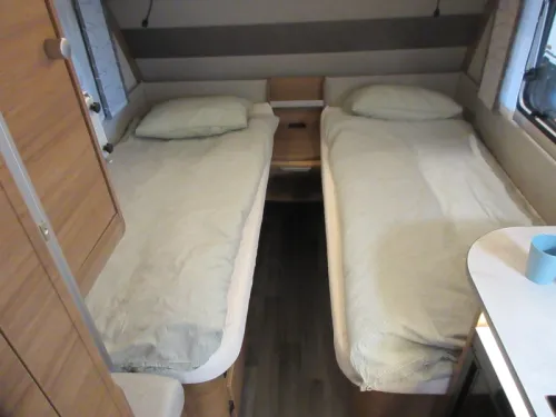 Knaus Sport E-Power Selection 500 EU CON AIRE ACONDICIONADO, MOVER, Toldo foto: 5
