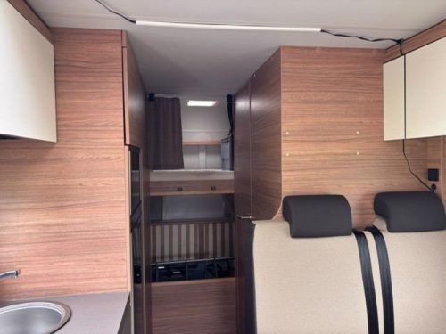Weinsberg CaraHome 600 DKG 6 Personen | Ex-Vermietung Foto: 5