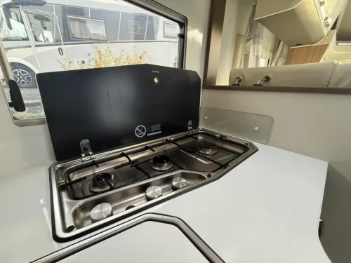 Adria Matrix Supreme 670 SC AUTOMAAT | LEVELSYSTEEM photo : 16