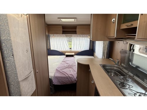 B&uuml;rstner Averso Fifty 500 TL single beds dinette photo: 12