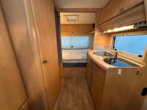 Hobby De Luxe 450 UF photo: 20