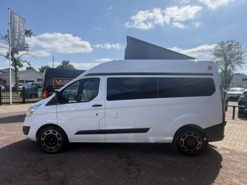 Ford transit van conversion professionally converted pop-top roof air conditioning cruise control 2 berths awning thule towbar apk until 30-09-2027 photo: 7
