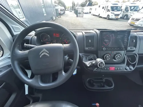 Adria Coral Axess 650 DL Zenec Audio, Solarmodul Foto: 5