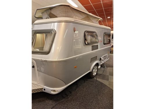 Eriba Touring 410 GT L&auml;ngsschl&auml;fer Sitzgruppe Rangierhilfe Foto: 3