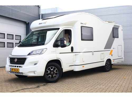 Camping-car Sun Living LIDO AUTOMAAT M45 SL 2017 Automatique 131ch CarPlay Lit escamotable Climatisation stationnaire photo : 11