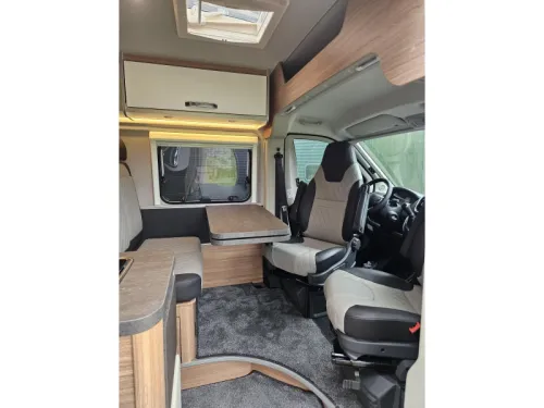 Weinsberg CaraBus 600 MQ Automatic model 2026 grey photo: 7