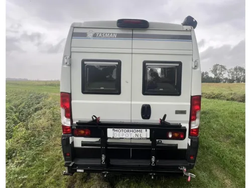 Peugeot Boxer 600 2018 Einzelne L&auml;ngsbetten Foto: 3