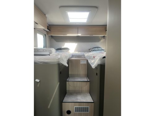 Hymer GT-S 685 ann&eacute;e mod&egrave;le 27 photo : 11