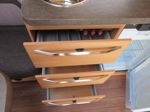 Knaus Sudwind Silver Selection 500 FU NETJES, RUIM, COMPLEET Foto: 10