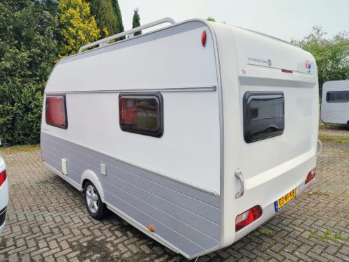 Kip Grey Line Special 44 EKL mit Duschraum Foto: 4