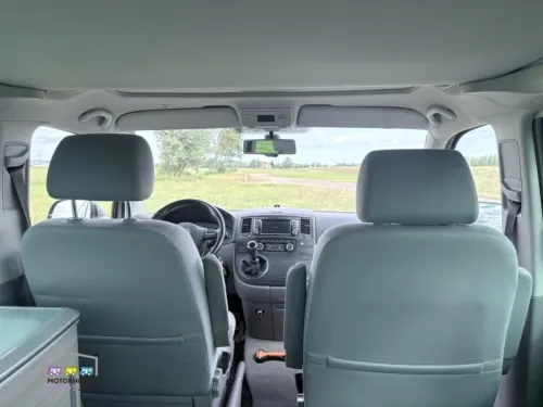 Volkswagen California photo: 12
