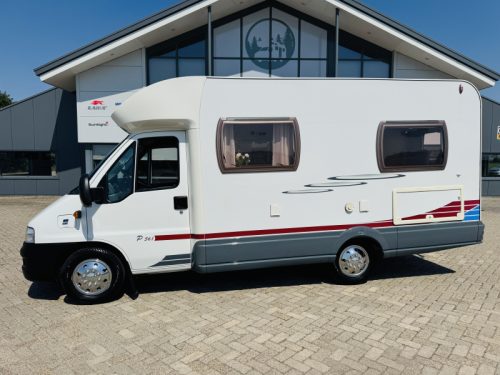 Homecar P 561 Motorairco Franz&ouml;sisches Bett Foto: 8