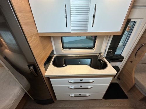 Hobby De Luxe 495 UL Foto: 16