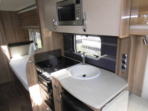 Sprite Cruzer 492 SR Mover, cassette awning ATC photo: 3