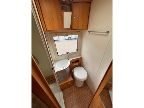 Adria Coral S 680 SP 2010 POPULAR + SPACIOUS photo: 13