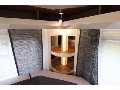 Hobby Excellent 495 UL Single beds/ Thule awning photo: 13