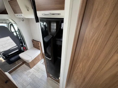 Pilote Essentiel P 700 single beds & cruise  photo: 17