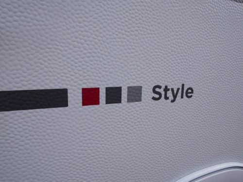 LMC Style 450 D Rangierhilfe, Vorzelt  Foto: 20