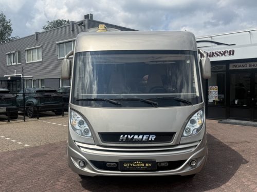Hymer B 594 automatic 150 hp very compact camper full options dwarbed+hefbed EP levelsysteem luifel webasto standkachel dakairco 2x zonnepaneel elktr schotel tv grote garage photo: 1