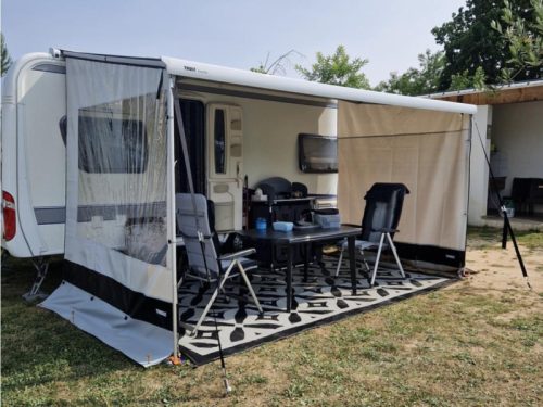 Hobby De Luxe 540 UL single beds dinette  photo: 14
