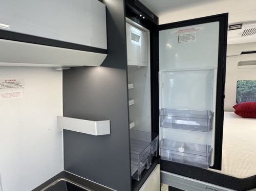 Adria Twin Supreme 640 SGX 140 hp AUTOMATIC 9-Speed Euro6 Fiat Ducato 8 Maxi **Single beds height adjustable/4 seats/Roof air conditioning photo: 14