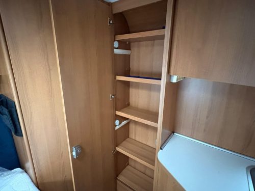 LMC Liberty Cruiser T 712 Airco, Rondzit, Festbett Foto: 16