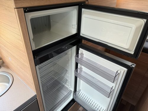 Weinsberg CaraHome 650 DG / Kostenlose Lagerung Foto: 11