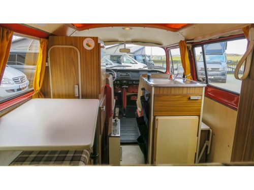 Volkswagen Transporter T2 Westfalia Madrid photo: 5