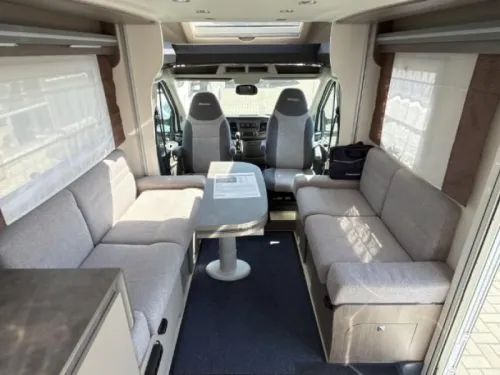 Chausson Titanium Premium 640 Kingsize Hubdach Foto: 4