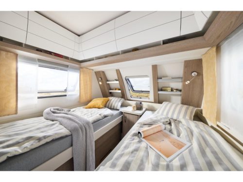 Hobby On Tour 460 DL NOW AT VAN EIJK CARAVANS! photo: 5