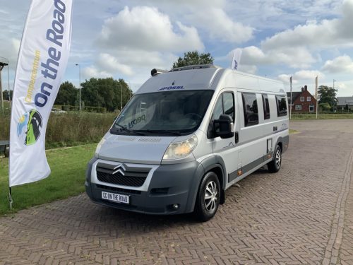 P&ouml;ssl  640  160 PS  Kastenwagen , Einzelbetten, Motor-Klimaanlage, Fahrradtr&auml;ger wegdrehbar f&uuml;r zwei E-Bikes  , Bj.2010 Marum Camper centrum on the road Foto: 2