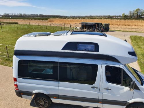 Mercedes James Cook WESTFALIA | Off-grid | 4-person photo: 3