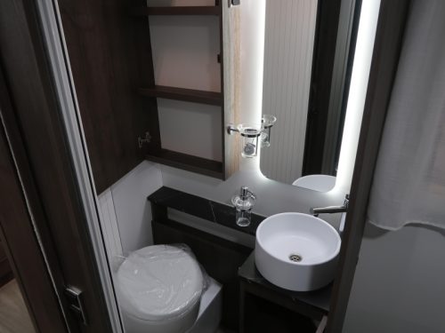 Benimar Cocoon 496 QUEENS BED Foto: 7