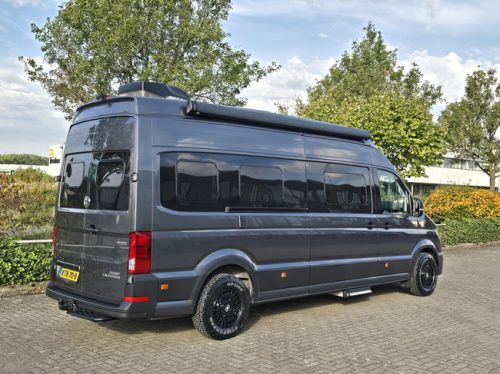 Volkswagen GRAND CALIFORNIA 680 4x4 NUR 31.353 KM AUTOMATIK 177 PS BEARLOCK ACC L&Auml;NGSBETTEN DACHKLIMA SOLAR ANH&Auml;NGERKUPPLUNG LENKRAD SITZHEIZUNG DREHSITZE Foto: 5
