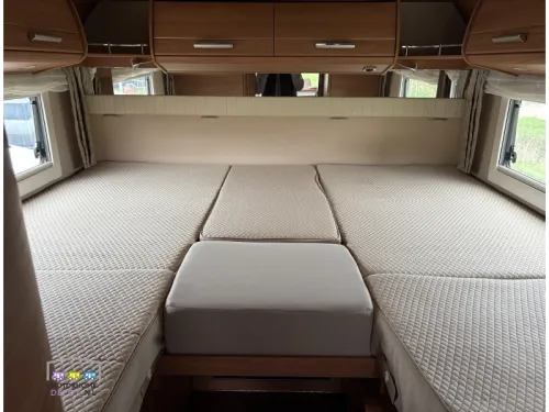 Carthago Chic C Line I 4.8 LE Length beds Automatic photo: 12