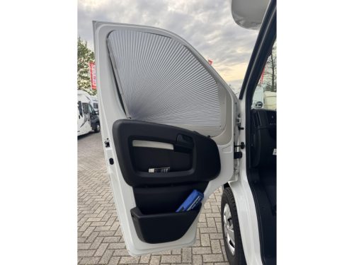Adria Coral XL Plus A 670 SL Foto: 6