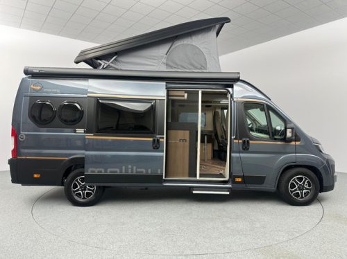 Malibu Van First Class Two Rooms 640 LE RB Charming GT Skyview Foto: 14