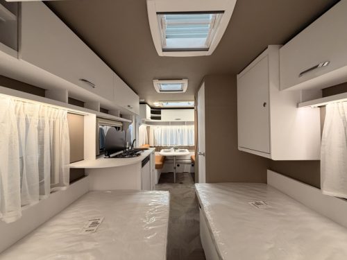 Dethleffs C'Go 475 EL +mover+awning+bike rack  photo: 12