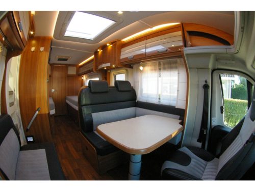 Dethleffs Globedrome 7010 T Automaat, Single beds. photo: 6