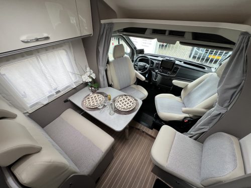 Hymer V 6.6 SF AUTOMATIC SINGLE BEDS+REAR LOUNGE AIR SUSPENSION photo: 1