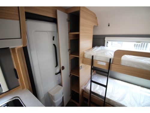 Dethleffs Camper 560 FMK Summer Edition + Klimaanlage! Foto: 15