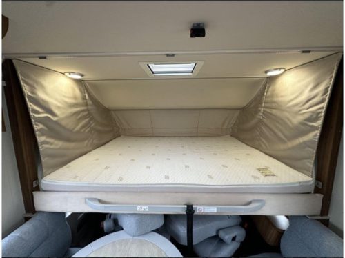 Hymer B 704 PL 3.0 M-JET 180 PK AUTOMAAT foto: 16