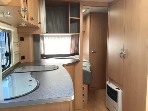 Knaus Sudwind White Edition 500 FU Airco/awning photo: 15