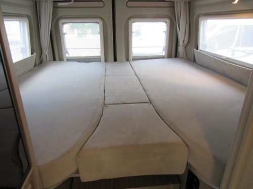 P&ouml;ssl 640 Roadcruiser Van conversion Single beds Busbiker 2016 photo: 9