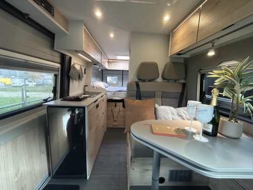 Dethleffs Globetrail 600 DS - Automaat Foto: 16