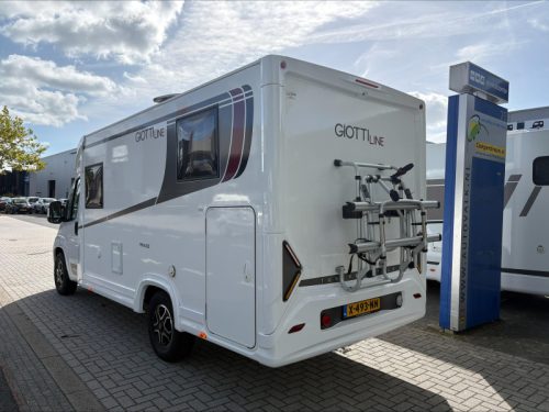 Giottiline Compact 66 C Privilege made by Rapido Foto: 2