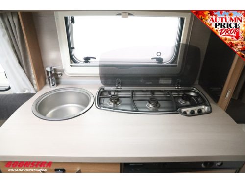 Knaus Sport 450 FU Middenkeuken Rondzit foto: 18