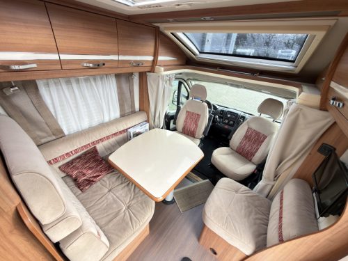 Eura Mobil Terrestra 690 HB photo: 1
