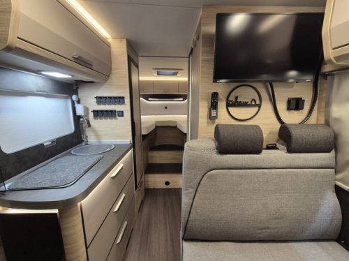 Knaus VAN TI PLUS 650 MEG 4X4 PLATINUM SELECTION AUTOMATIC 180 HP ONLY 20,217 KM !! AIR SUSPENSION SOLAR TV + LTE SINGLE BEDS 1ST OWNER photo: 18