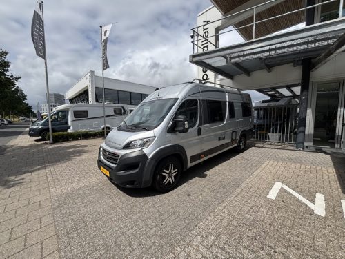 P&ouml;ssl Roadcruiser SINGLE BEDS 9-SPEED AUTOMATIC TOW HITCH photo: 3
